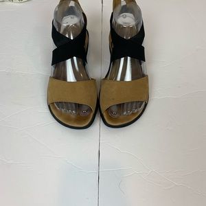 Arche 'Satia' Sandal - Black/Tan- Size 8